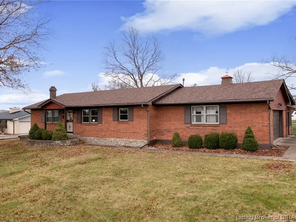 2702 Winchester Road, Sellersburg, IN 47172