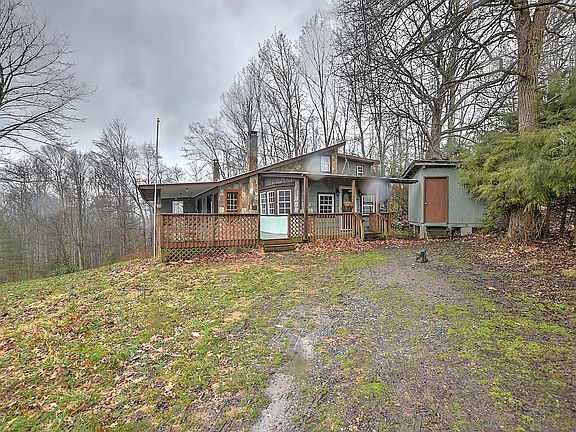 2nd image of 133 Millie Harrison Ln