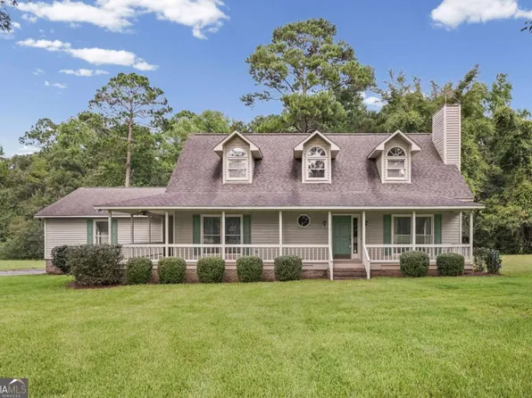 143 Redwood Rd, Fitzgerald, GA 31750