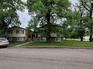 100 1st St NW #1, Mayville, ND 58257