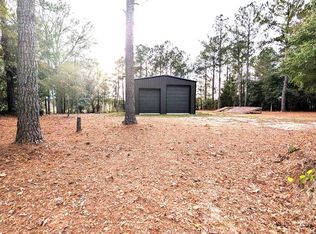 100 Womack Rd, Cottonwood, AL 36320