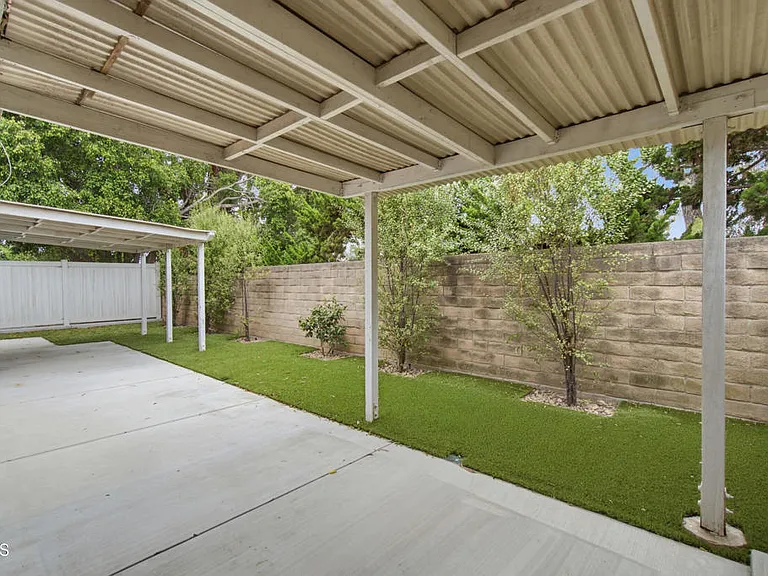 9026 Feather St — Photo 34
