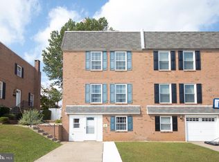 158 Greendale Rd, Philadelphia, PA 19154