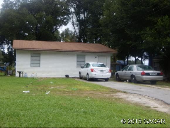 1st image of 21299 NE 40th St