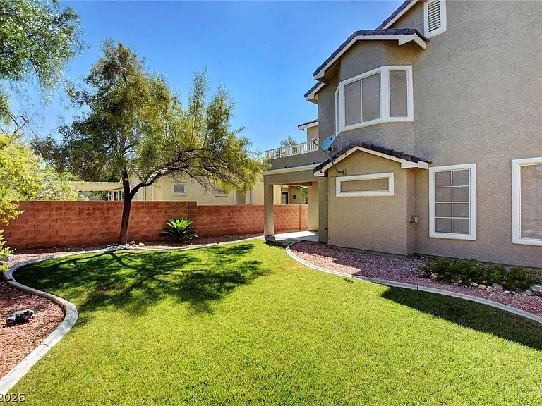 3432 Yellow Cove Ln — Photo 38