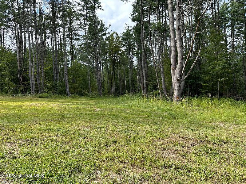 2nd image of 114 Binninger Road