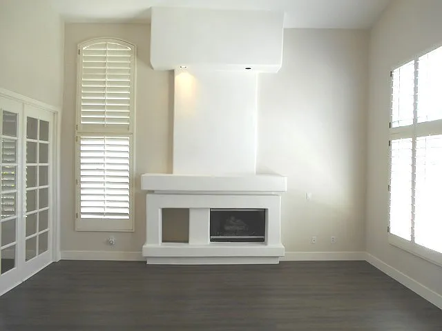 4968 Marin Dr — Photo 2