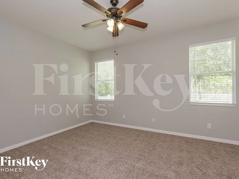 7847 Foxgrove Dr — Photo 8