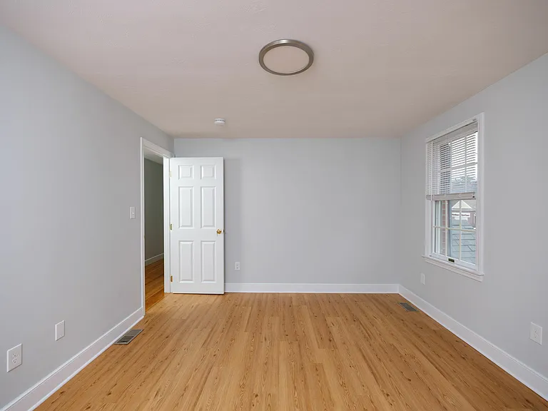 14 Eugene Way #1 — Photo 8