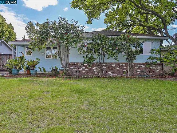 5th image of 5302 Sandburg Dr