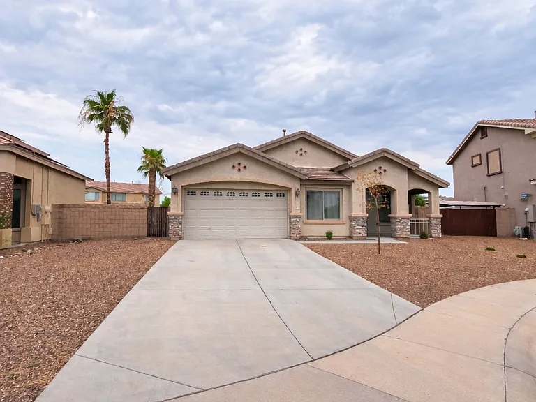 8712 W Palmaire Ave — Photo 7