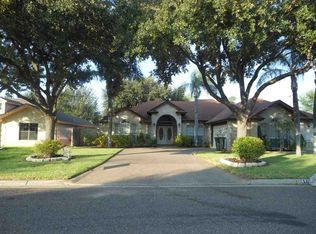 8416 Crownwood Dr, Laredo, TX 78045
