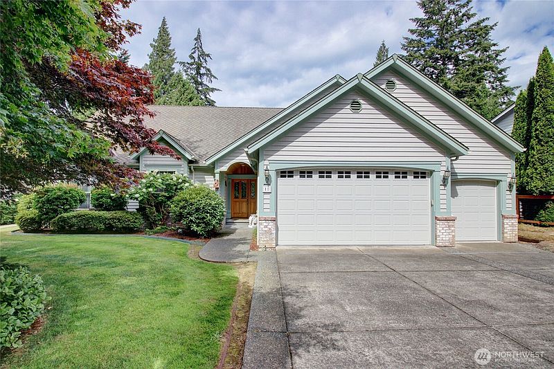 3rd image of 11 Whispering Cedars Court
