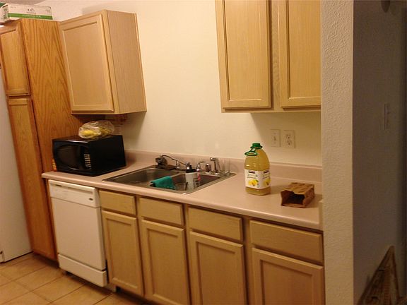 5th image of 8312 Camino San Martin SW