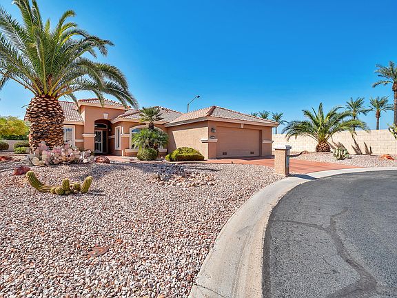 4th image of 4084 N 156th Dr