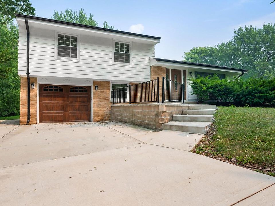 1st image of 13460 Tremont STREET