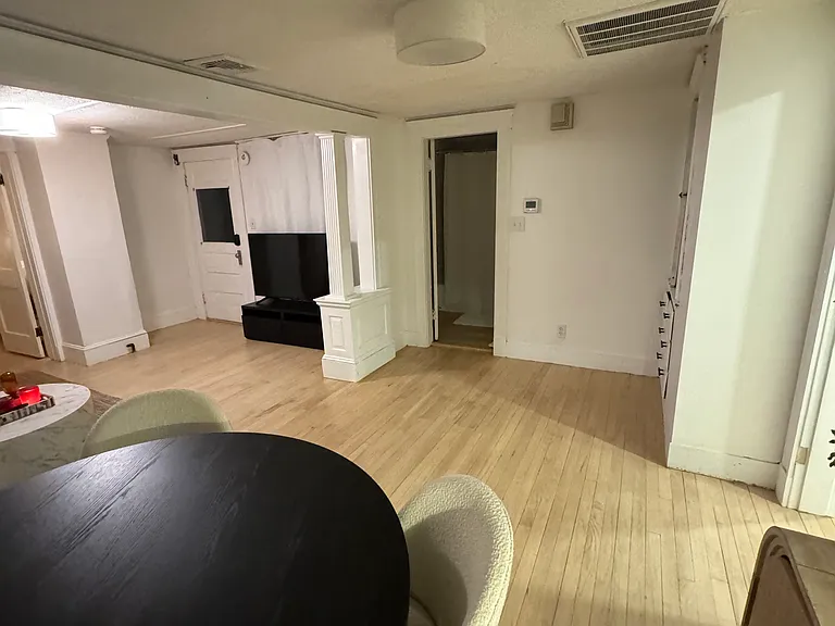 24 Thurman St #3 — Photo 10