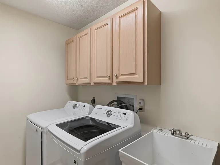 1685 Riva Ridge Dr — Photo 7