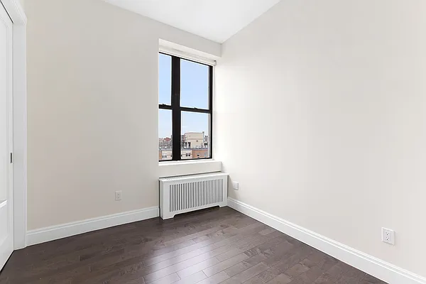 Rented by Halstead Real Estate | media 29