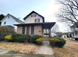 328 4th St, Olyphant, PA 18447