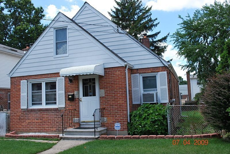 Front of home from north