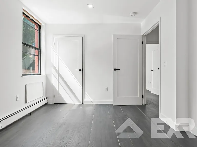 260 Water St #2Q — Photo 7