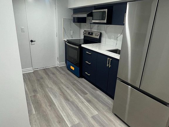 3rd image of 1223 Plymouth Dr #Basement