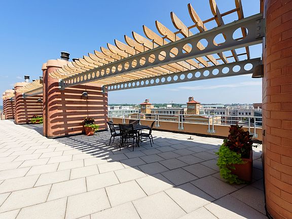 4th image of 2401 Pennsylvania Ave NW APT 808