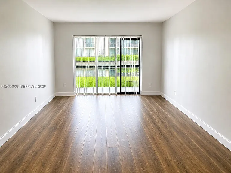 7960 Colony Cir N #104 — Photo 3