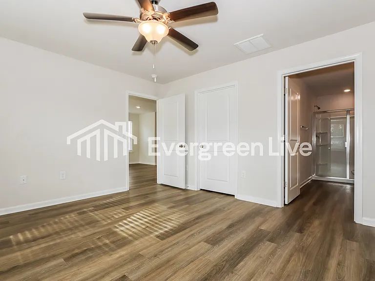 2247 Courtina Way — Photo 7