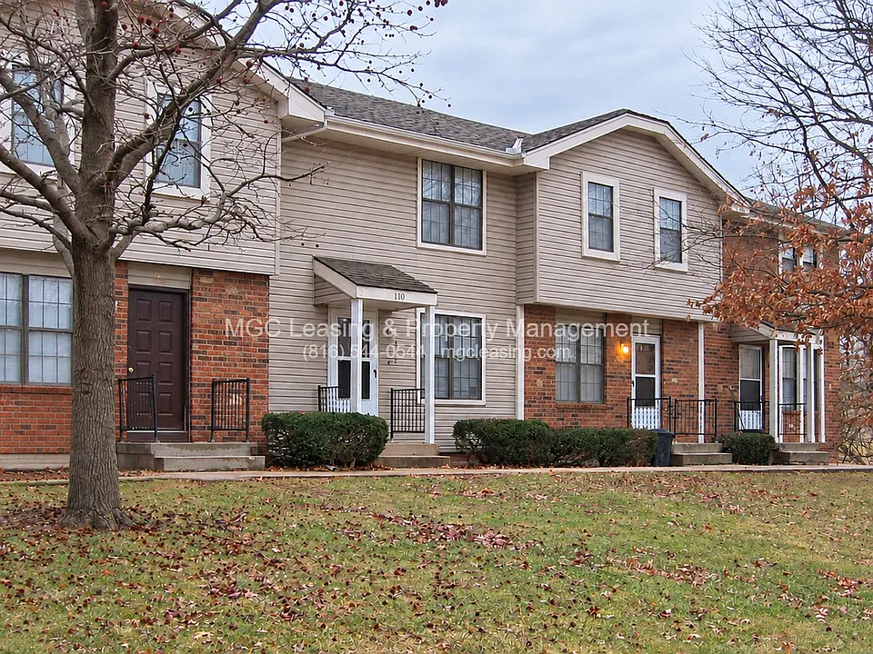 108-114 NE Timbercreek Cir