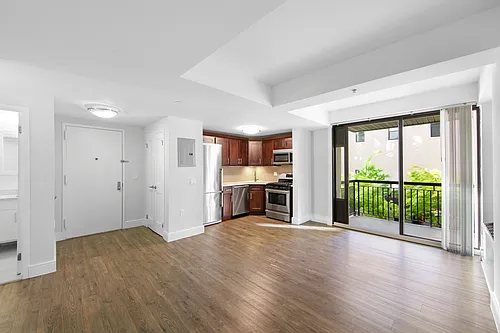 354 E 91st St #201 Photo 1
