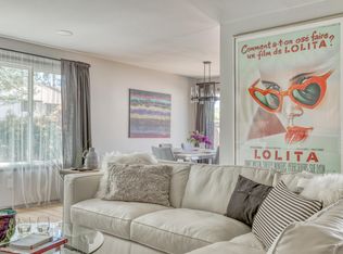 9037 SW Monterey Pl, Portland, OR 97225