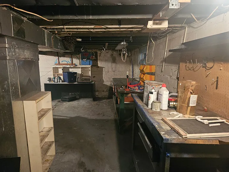 516 E Hudson St — Photo 20