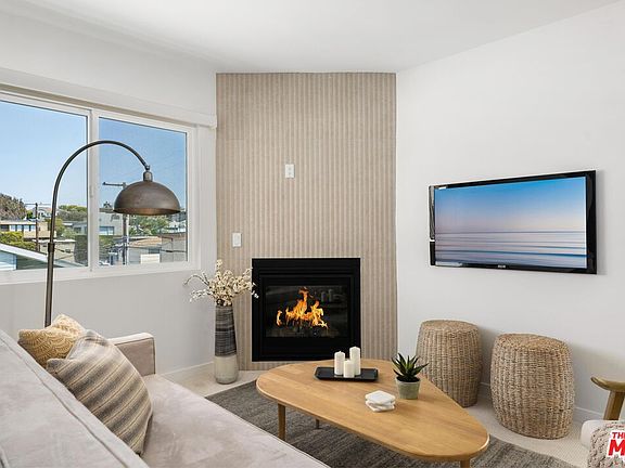 2nd image of 428 Hill St APT 22