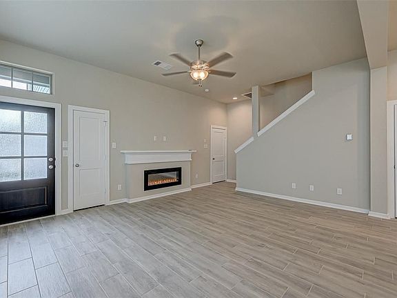 5th image of 569 Long Leaf Pine Dr
