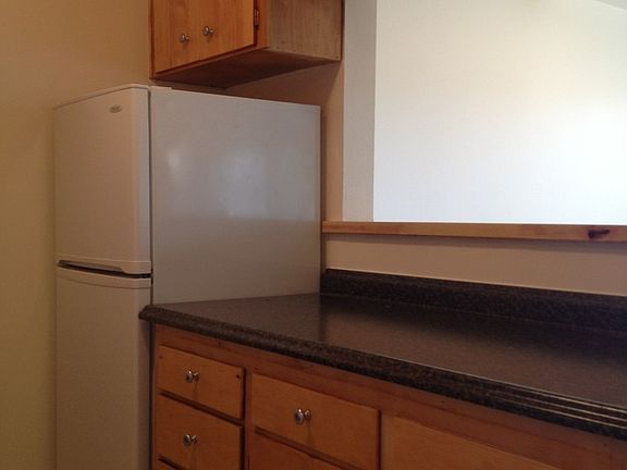 4th image of 1821 Harvard Ave APT 203