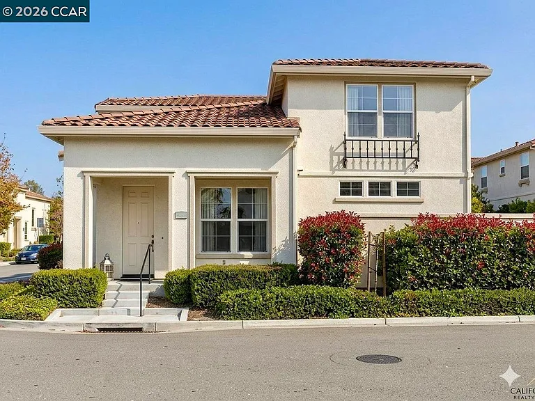 4241 Haro Loop — Photo 1