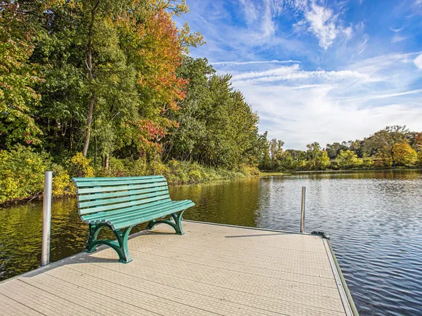 Lake Forest Apartment Homes, 3235 Soft Water Lake Dr #5-305, Grand Rapids, MI 49525