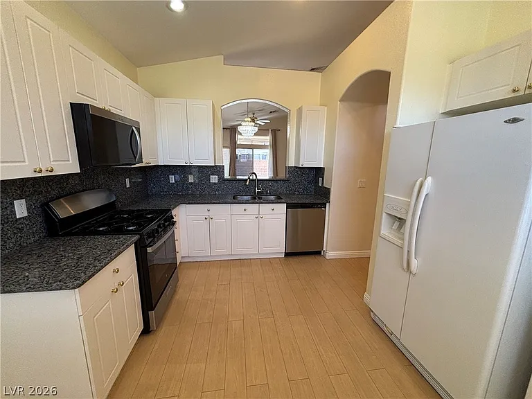 7067 Palisade Grove Ct #0 — Photo 11