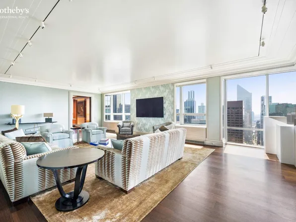 15 West 53rd Street image 3 of 11