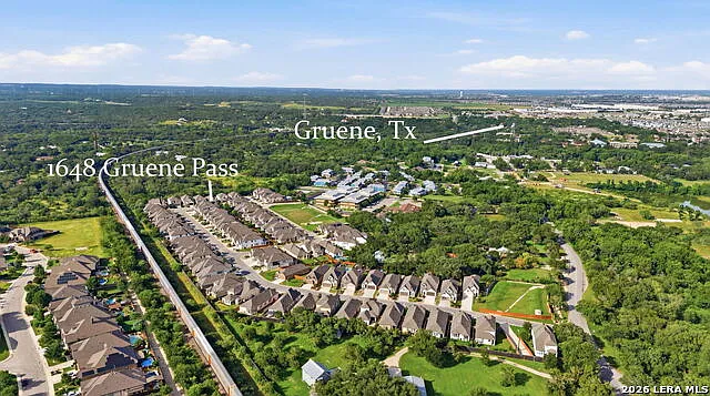 1648 Gruene Pass — Photo 33