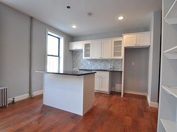 3rd image of 442 W 160th St APT 2B