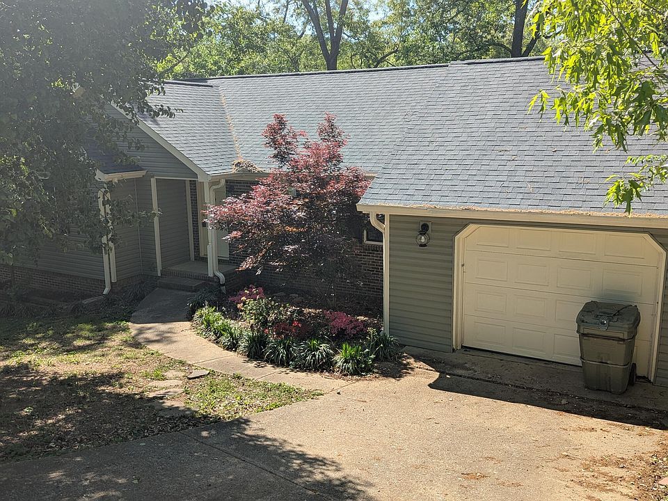 1st image of 158 Smokewood Ln