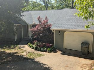 158 Smokewood Ln, Ringgold, GA 30736