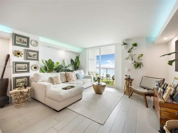 2101 Brickell Ave APT 807, Miami, FL 33129