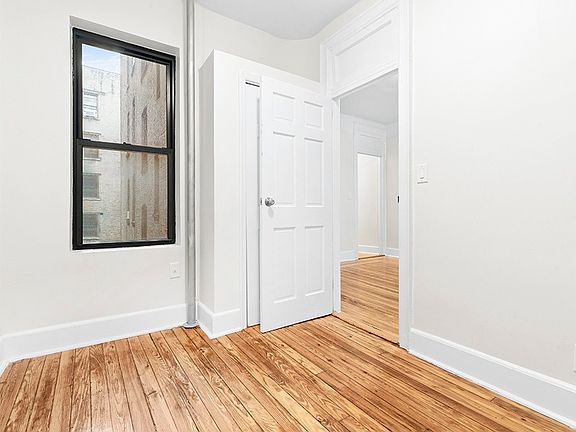 4th image of 503 W 122nd St APT 9