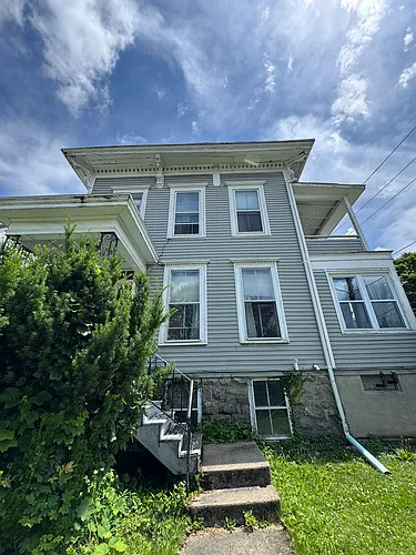 103 College Ave #1 Photo 1
