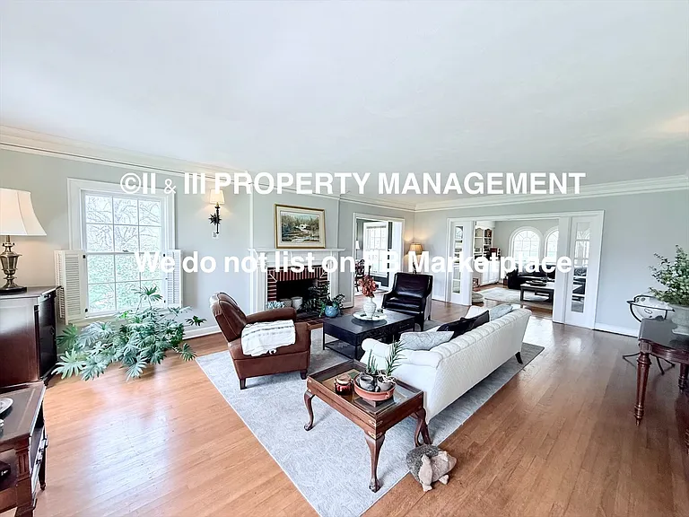 1314 W Red Bridge Rd — Photo 10