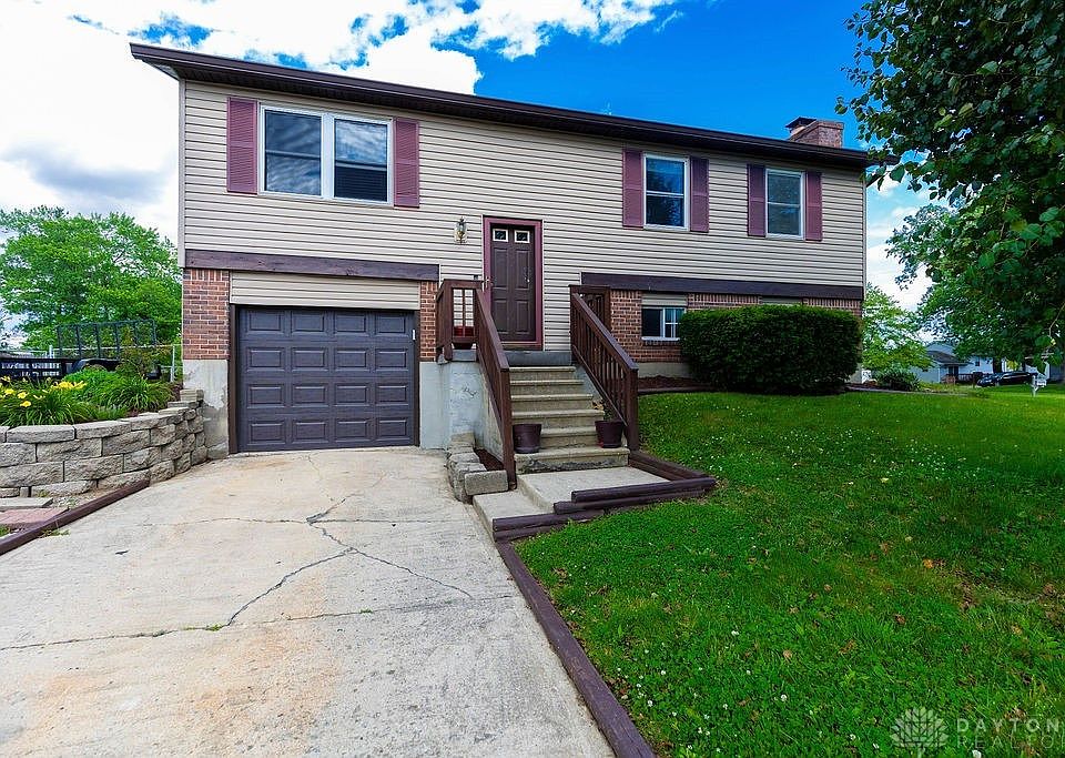 1st image of 6378 Sandric Ln